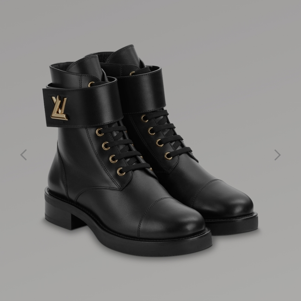 Louis Vuitton Wonderland Ranger Boots Black Calf Leather Size 8.5